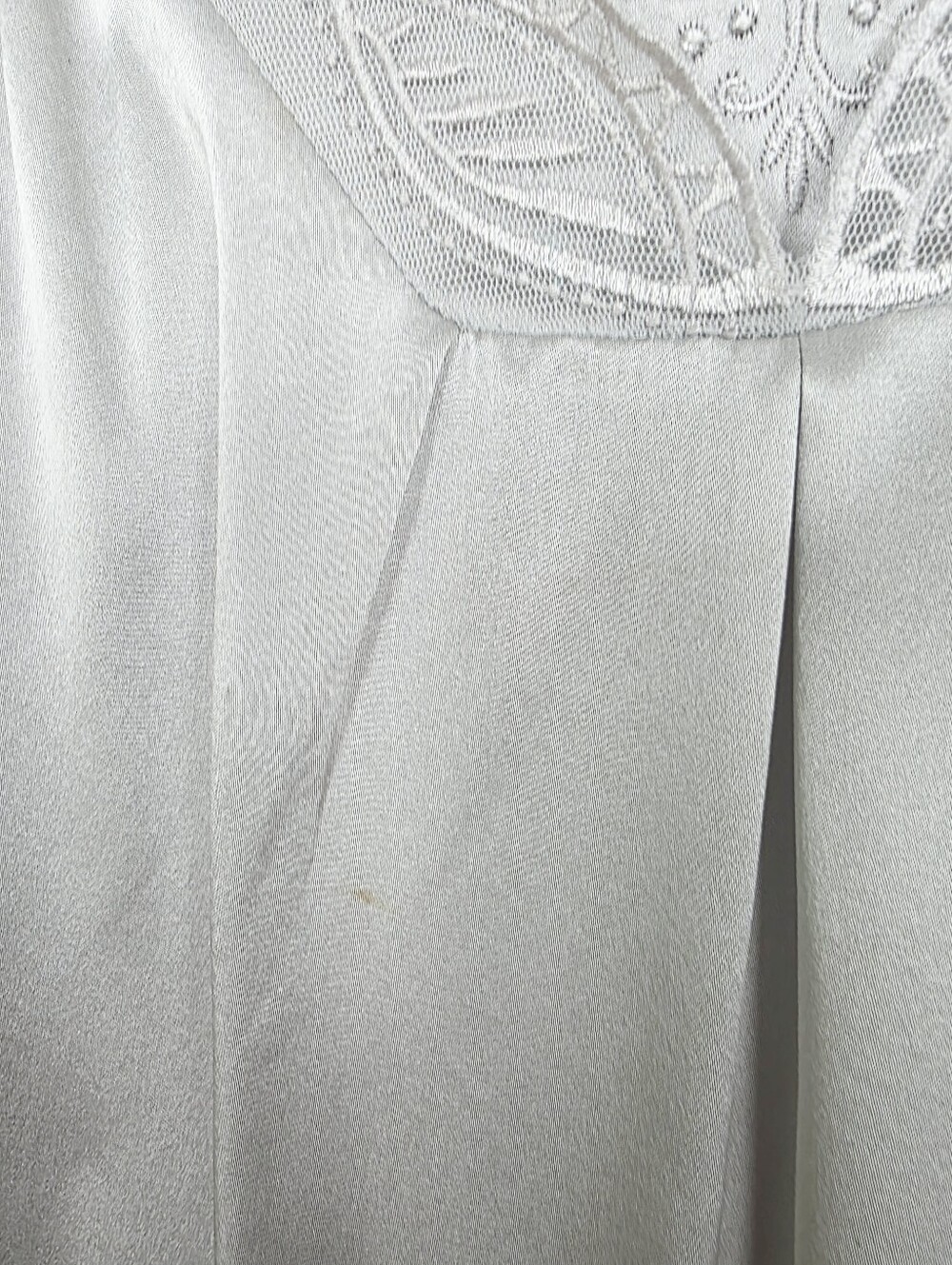 White House Black Market 100% Silk Silver Chemise/Camisole Size Medium - Picture 11 of 11